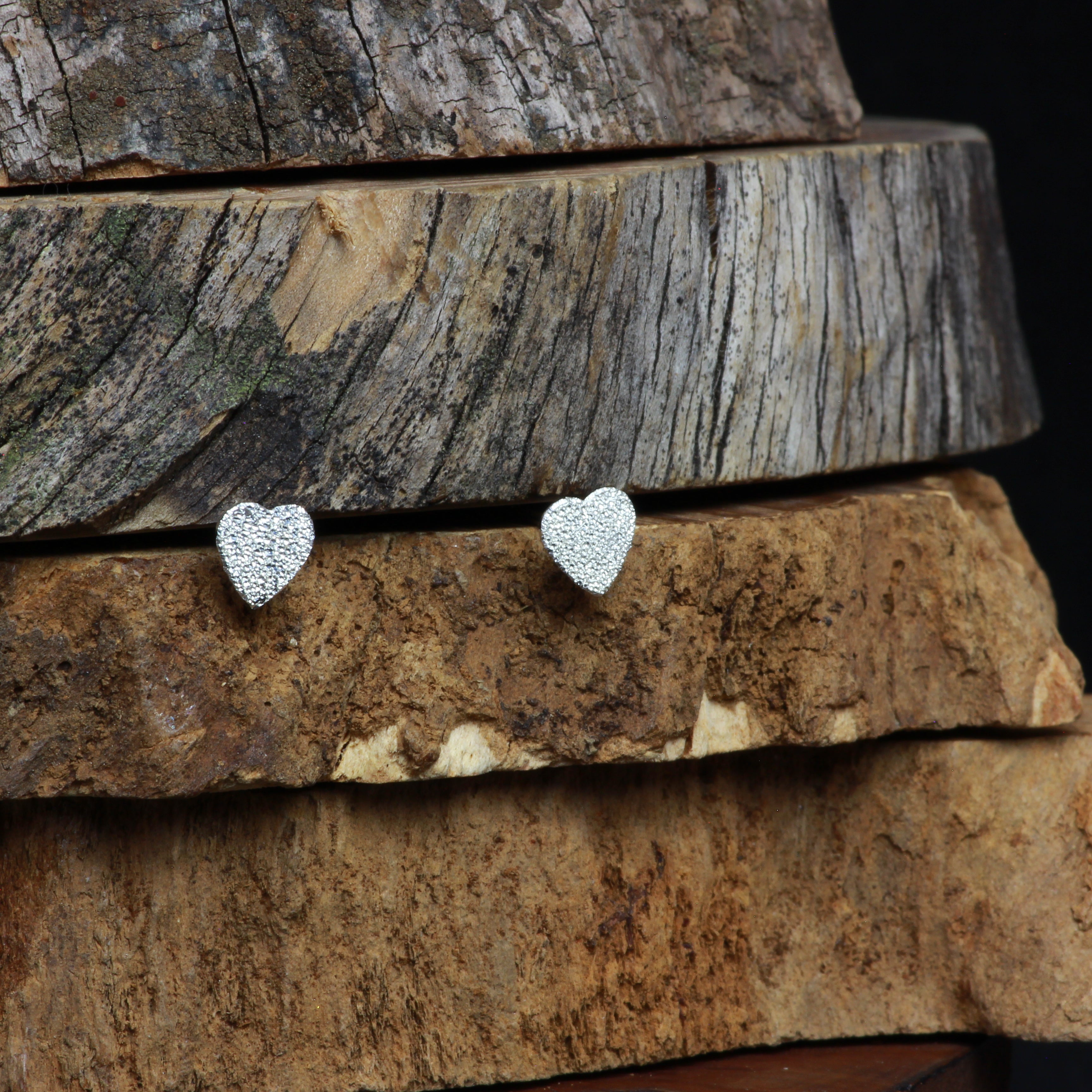 Aro corazones biselados